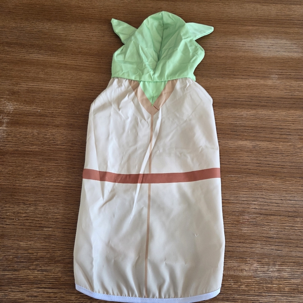 NWT Star Wars Yoda Hooded Dog Rain Coat Size Large